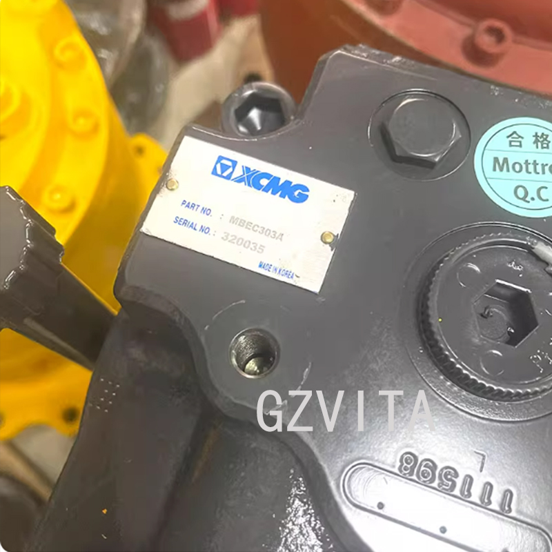 XE215 XE265 DX215-7 Swing Motor.jpg