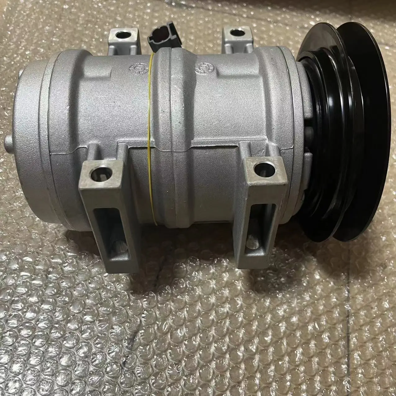 AC compressor (5).jpg