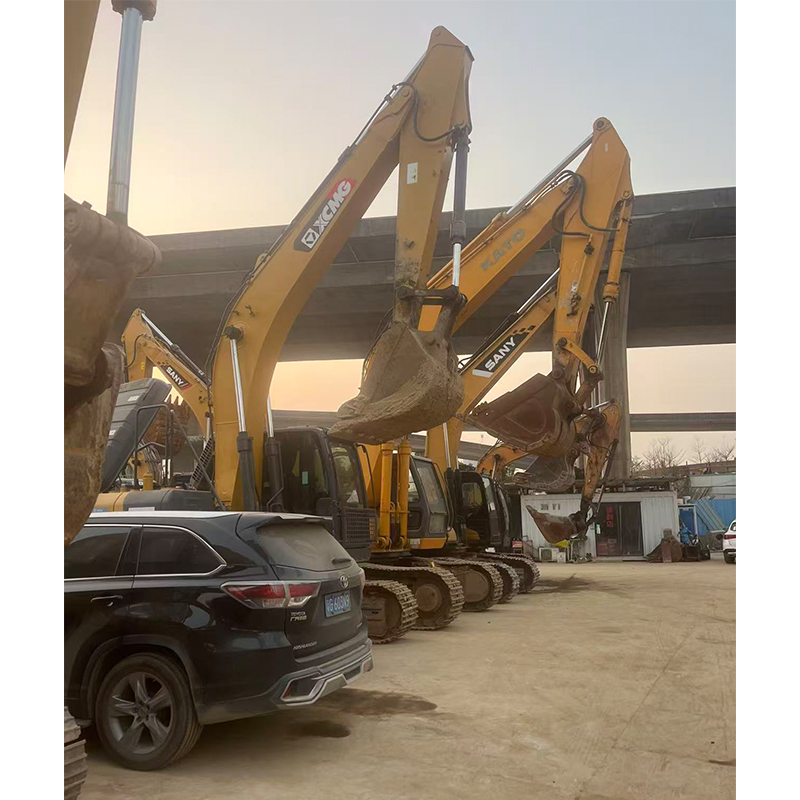 Second-hand Excavator.jpg