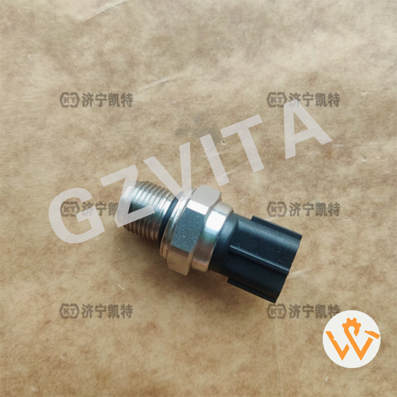 7861-93-1812 New High Pressure Sensor for KOMATSU PC200-8 PC210-8 PC240-8 PC300-8 Models.jpg