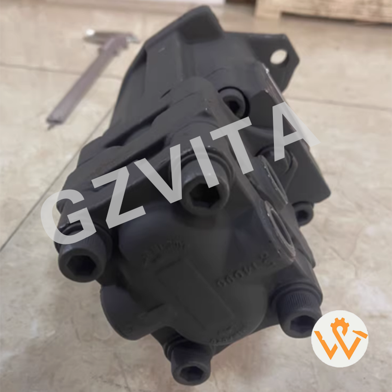 PU10V00014F1 PVD-00B-15P-5AG3-5055A Main Pump E18SR CX17B SK17SR-3 Hydraulic Pump.png