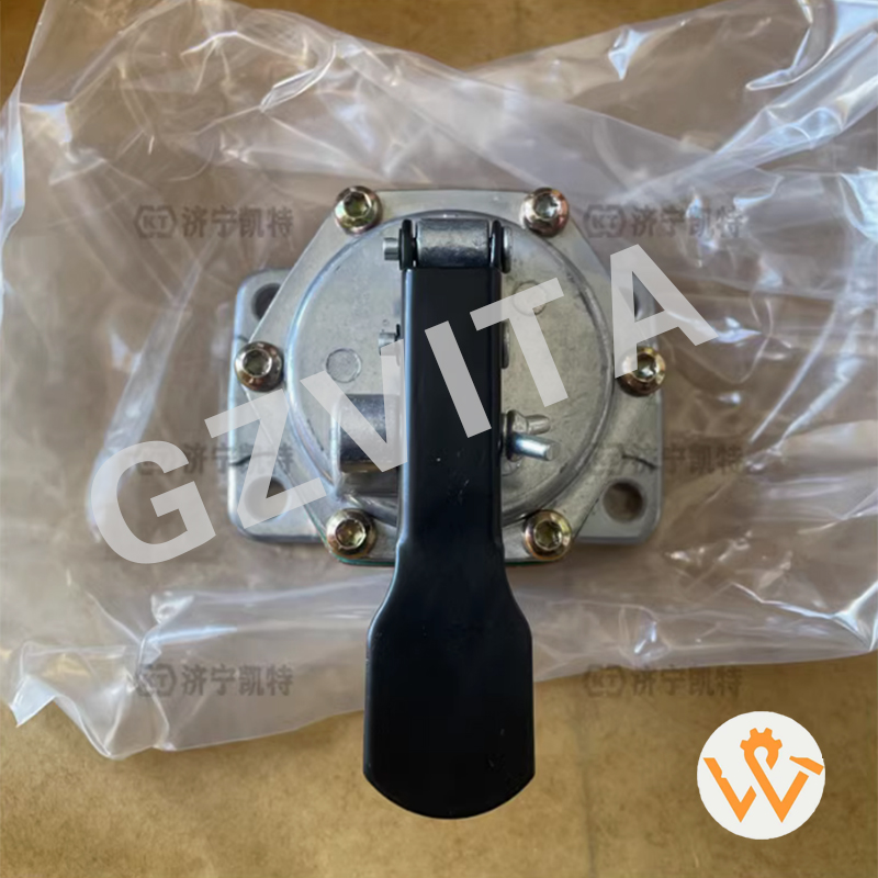 Engine Fuel Feed Pump Priming Pump 6251-71-8210 6261-71-8240.jpg